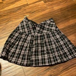 pink and black skirt